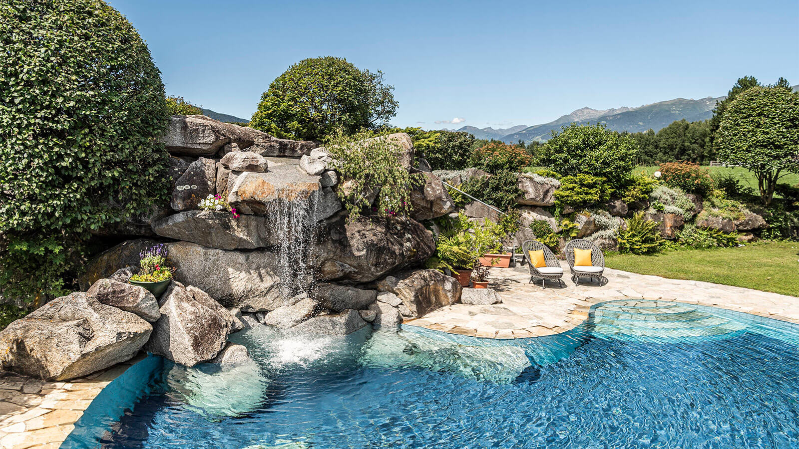 Hotel mit Pool in Reischach